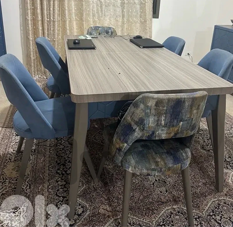 طاولة سفرة طاولة سفرة