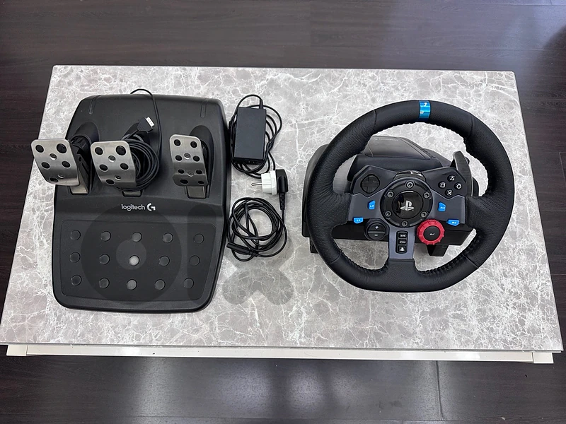 Logitech G29 Driving Force Racing Wheel + Pedals for PS5/PS4/PC