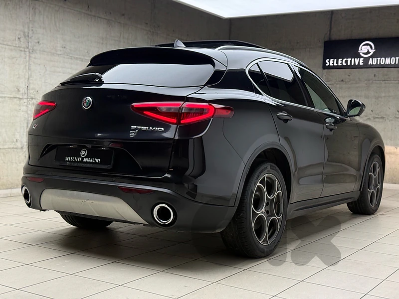 Alfa Romeo Stelvio 2018 Q4 1 Owner TgF Service Alfa Romeo Stelvio 2018 Q4 1 Owner TgF Service