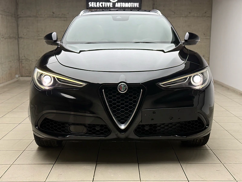 Alfa Romeo Stelvio 2018 Q4 1 Owner TgF Service