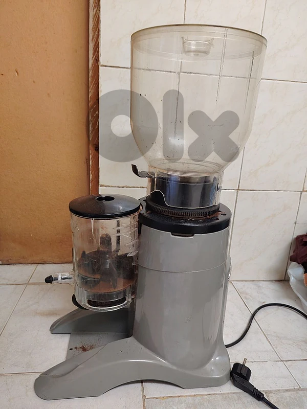 ماكينة طحن قهوة صناعية