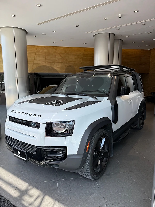 2020 Land Rover Defender P400 SE V6