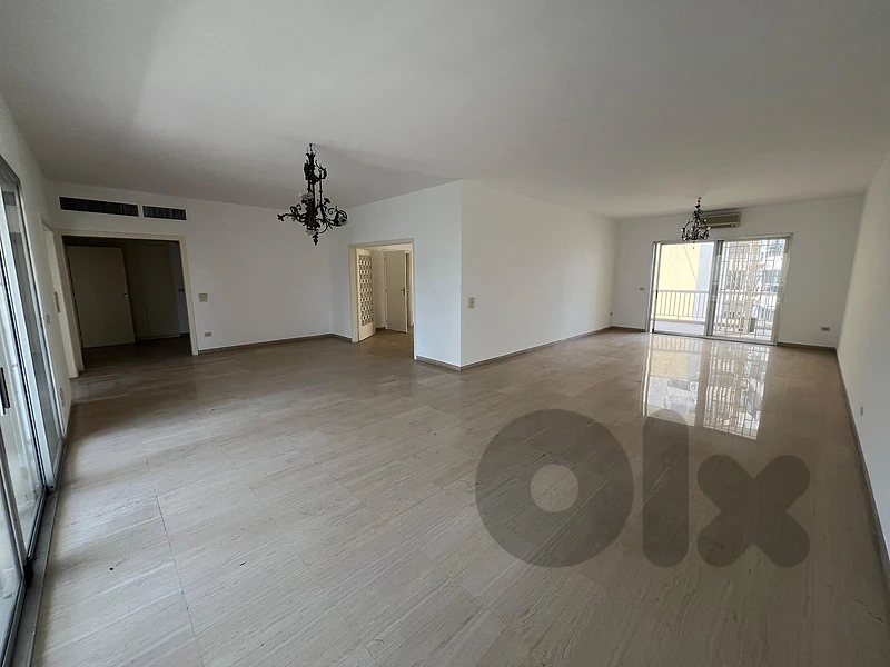 Apartment for Rent in Ain el Mraisseh - 475 SQM