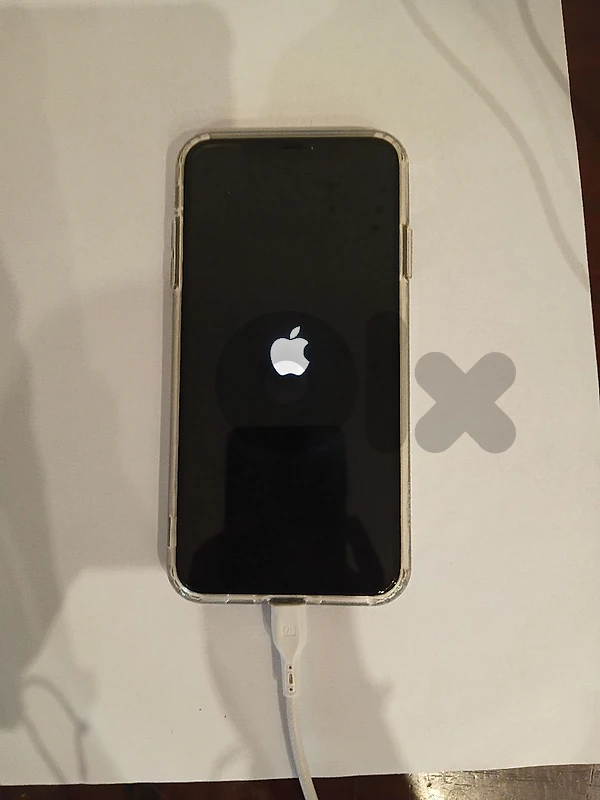 iPhone XS Max 512GB - 85% Battery - Clean Condition + Free Case