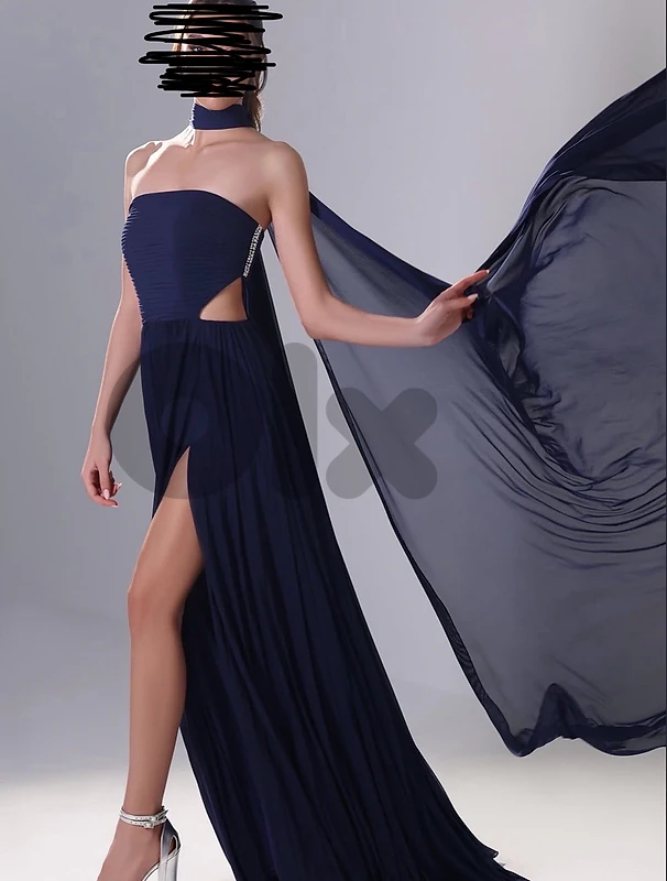 blue dress