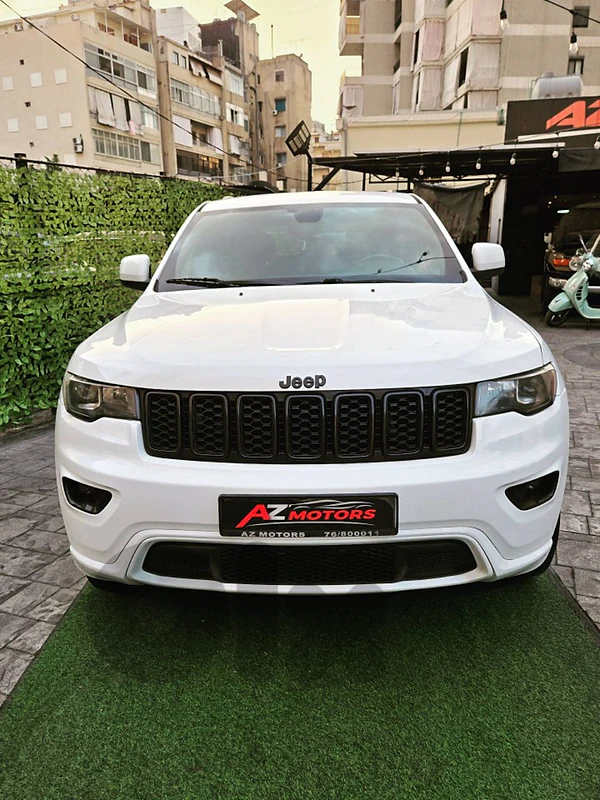 Jeep Grand Cherokee 2018 altitude V6 4X4