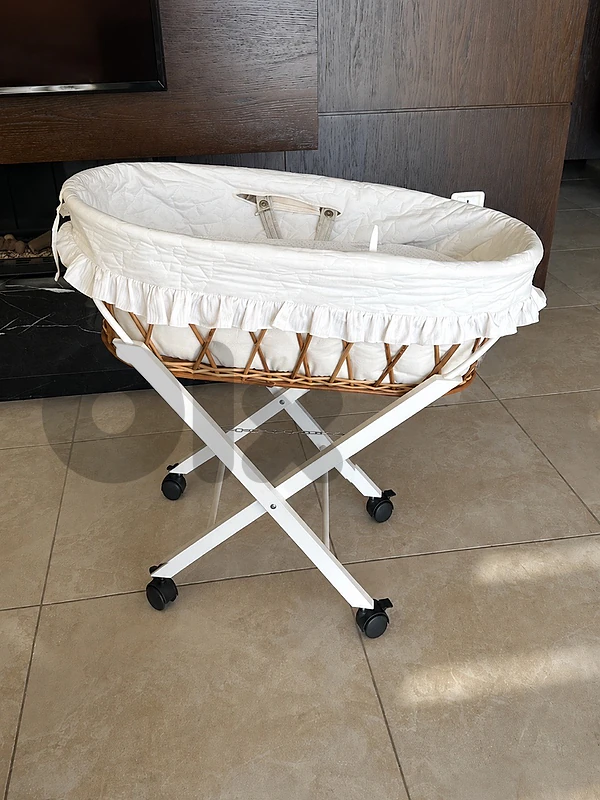 baby wicker bassinet