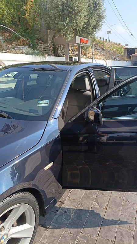 بي ام دبليو الفئة 5 2006 E60 525i