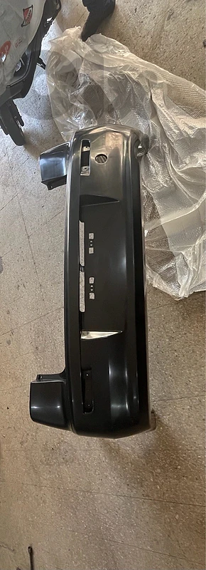 Rear Bumper (tampone warrane)