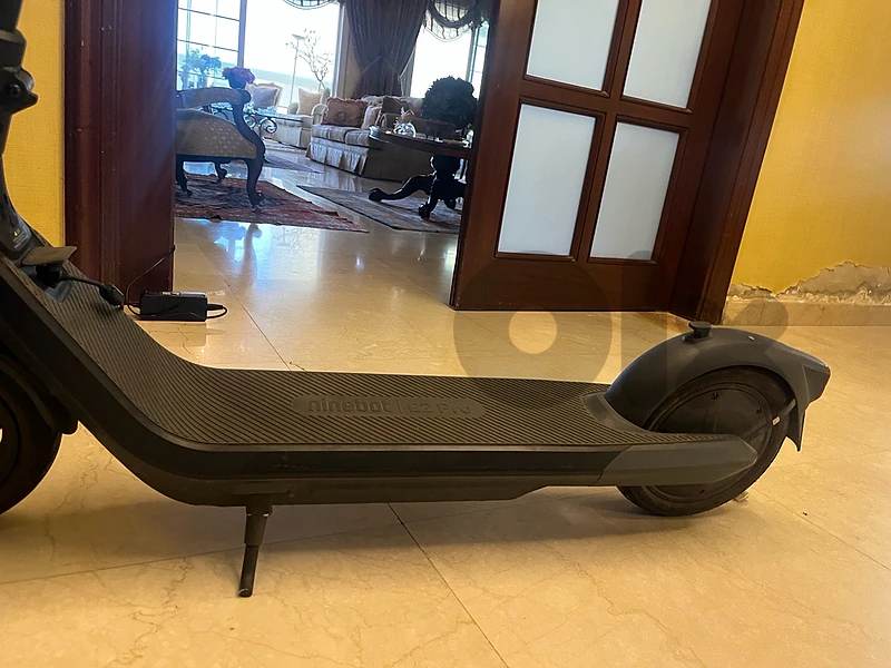 Segway Ninebot e2 pro electric scooter