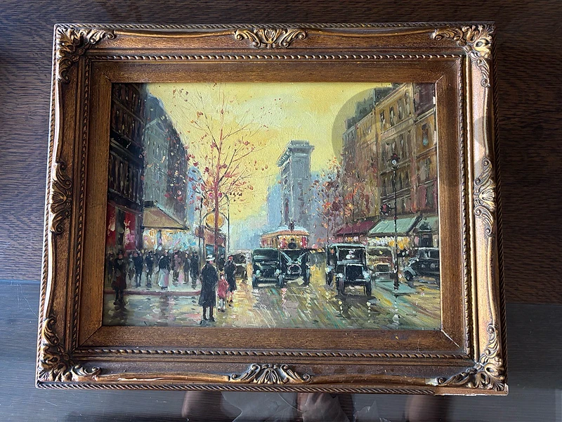 Pair of Vintage Parisian Street Scene Oil Paintings – Gilt Frames