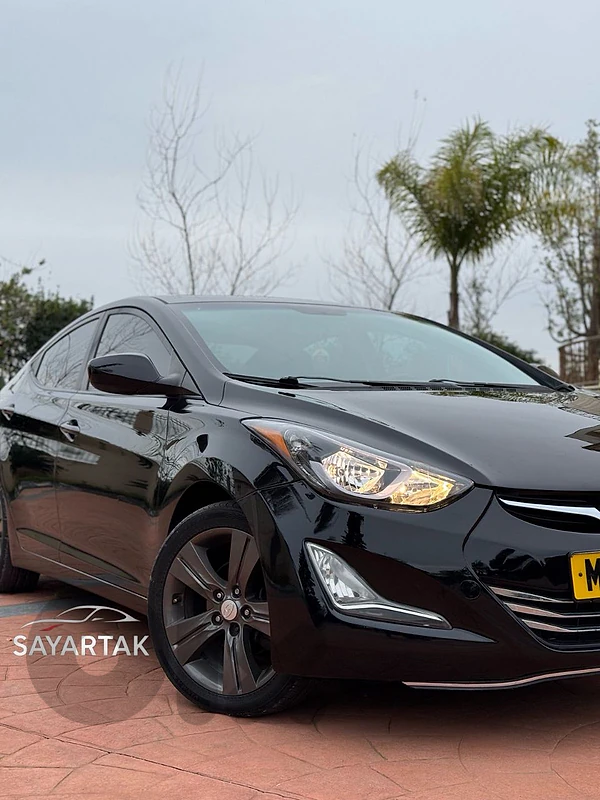 Hyundai Elantra 2015