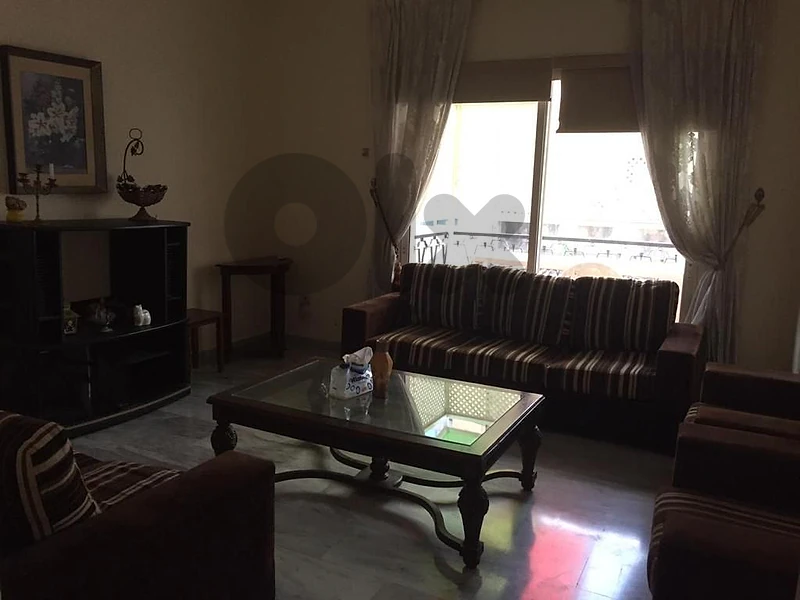 Apartment for rent in Hamra, Beirut • شقة للإيجار في الحمرا، بيروت