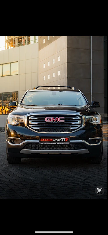 GMC Acadia 2017 GMC Acadia SLT2 Years 2017 Clean