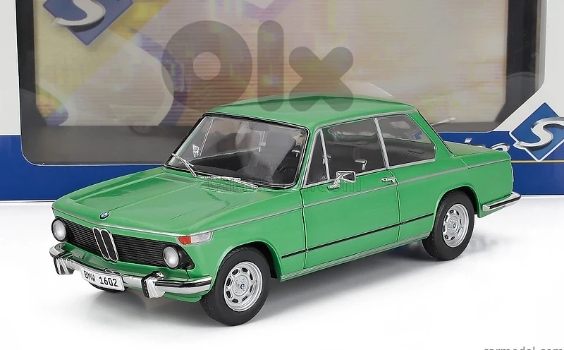 BMW 1602 (1971) diecast car model 1;18