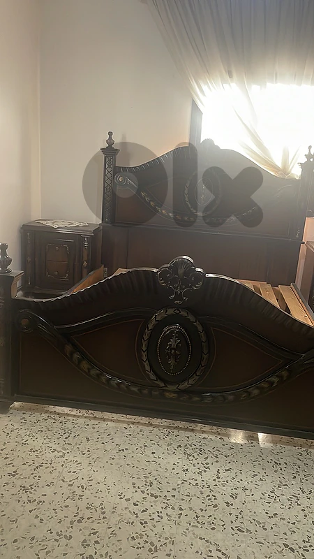 full bedroom