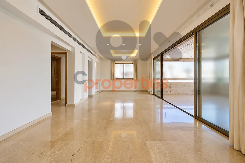 Apartment For Sale in Achrafieh شقة للبيع في الأشرفية CPBPK93