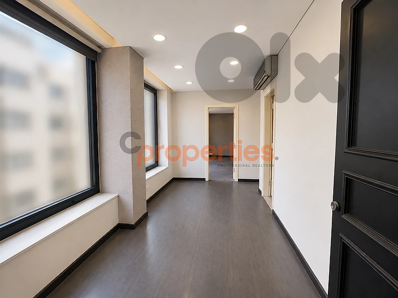 Office For Rent In Downtown مكتب للإيجار في وسط المدينة CPBMB10