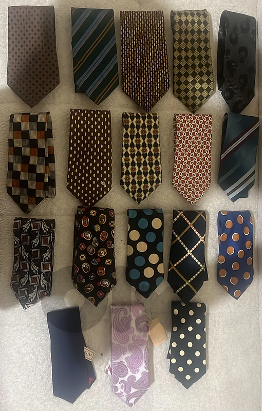 Vintage disgner ties