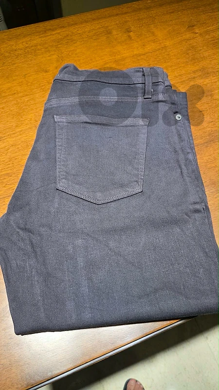 JBrand Jeans