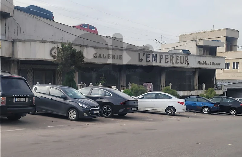 showroom for rent