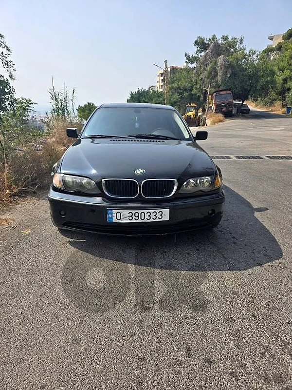 BMW 325i 	2003