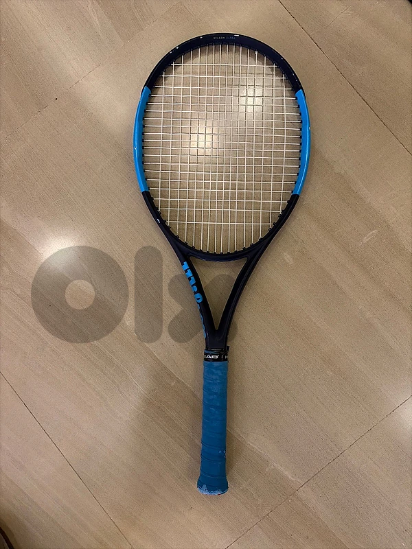wilson tennis raquet
