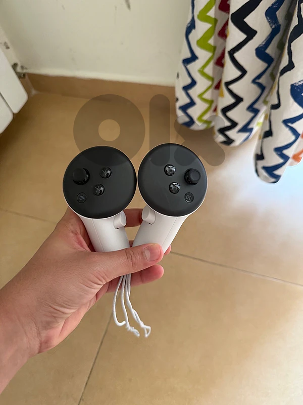 oculus quest three for sale