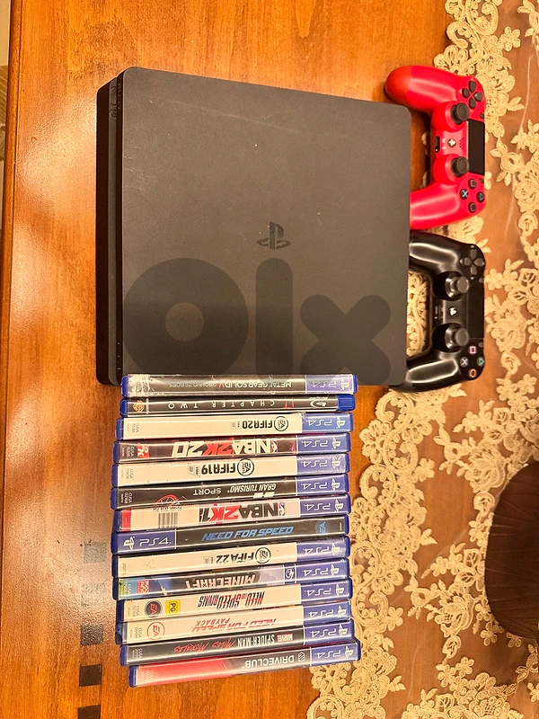 ps4 slim with cds