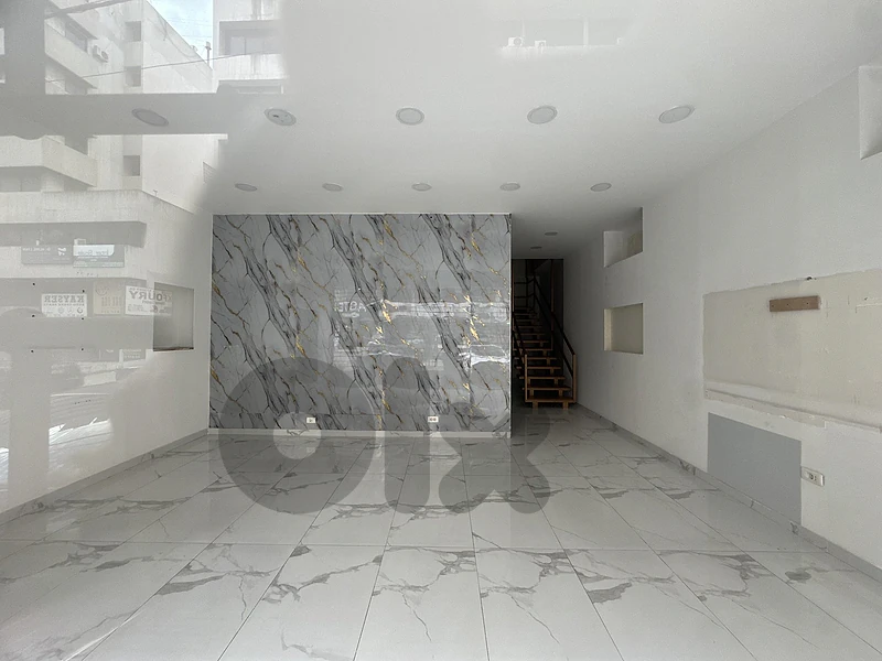 GM725RAJ Showroom for rent in Jdeideh - معرض للإيجار في الجديدة