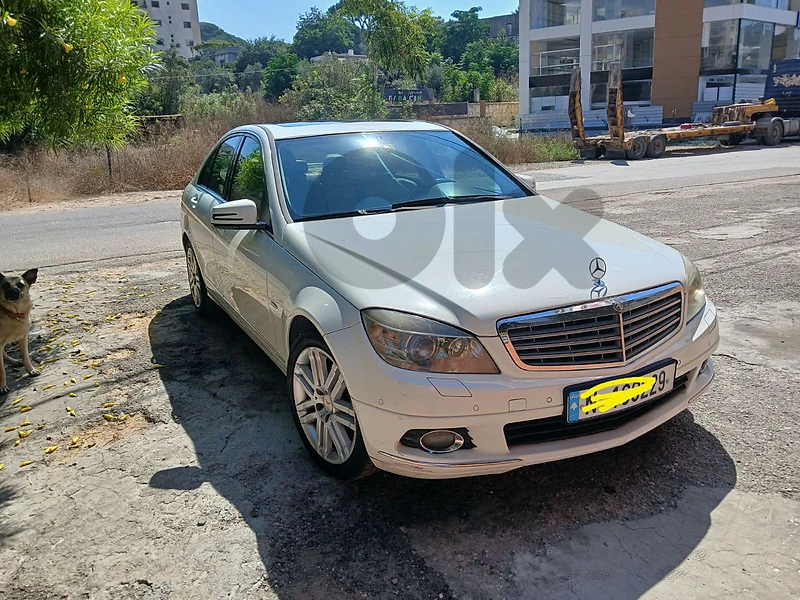 Mercedes-Benz C-Class 2009 c200