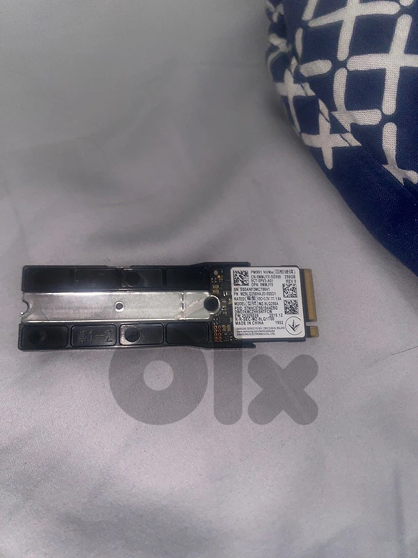 NVMe SSD 256GB