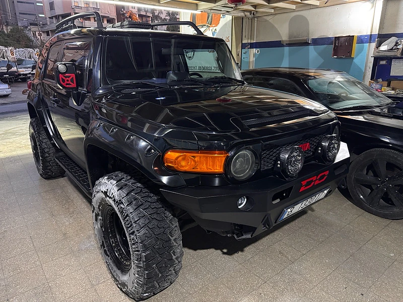 Toyota FJ Cruiser 2010 modified/procharged