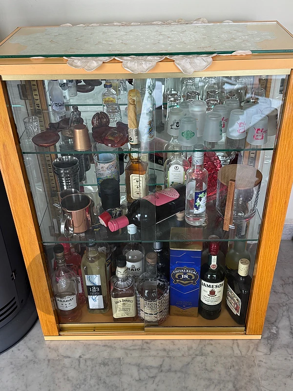 drinks cabinet
