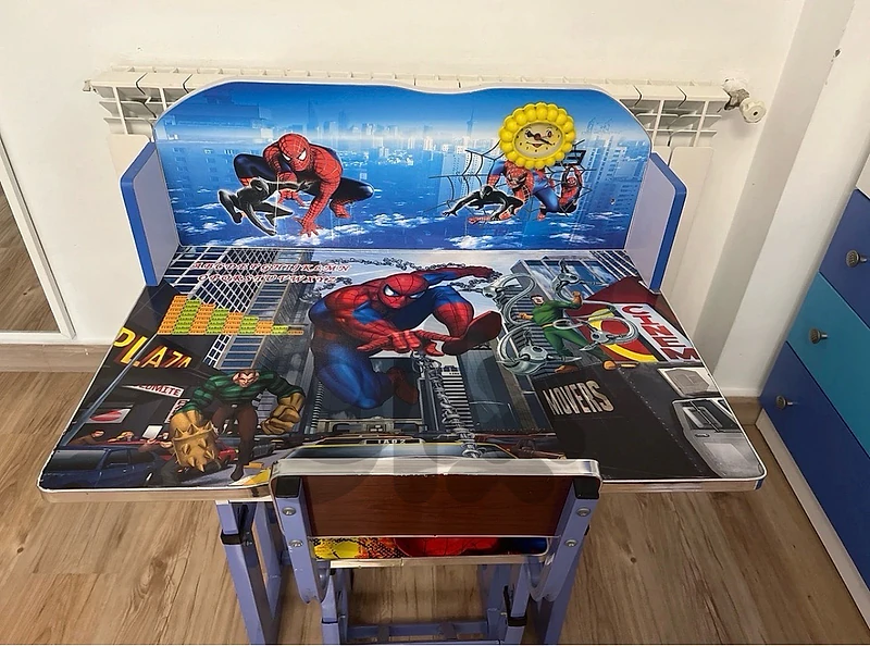 SpiderMan Table For Kids