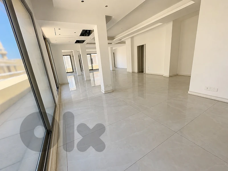 Office for rent in Downtownمكتب للإيجار في وسط بيروت