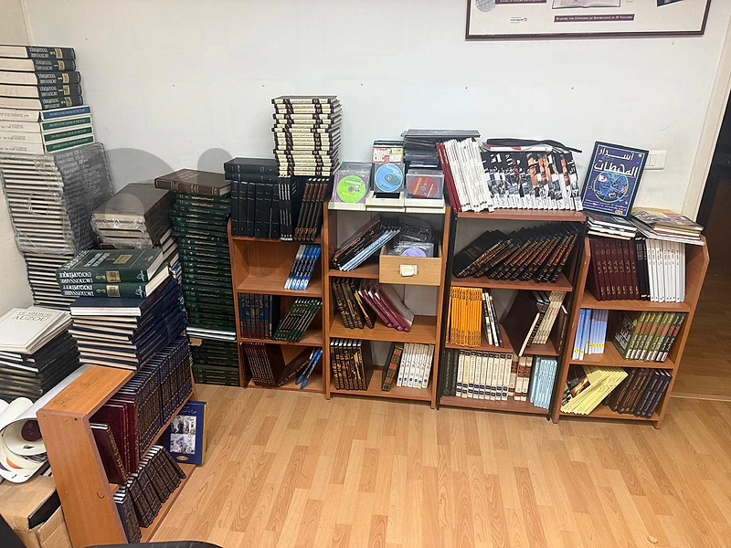 Bulk Collection of Books, Encyclopedias, Reference Sets & Shelving Uni