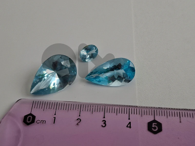 aquamarine gemstones