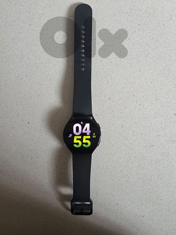 samsung galaxy watch 5 40mm excellent condition 0 scratch