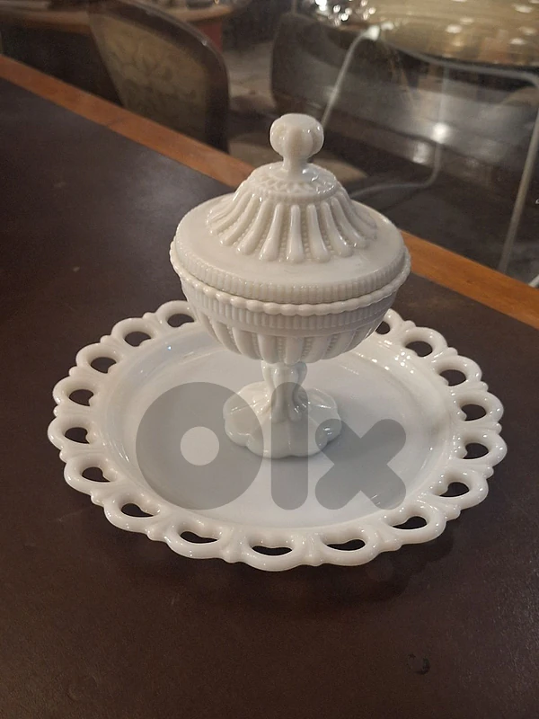 set of opaline bonboniere and large plate
