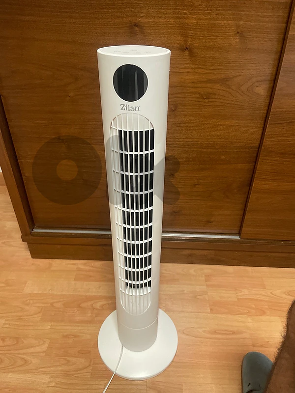 Tower Fan + Remote In Perfect Condition