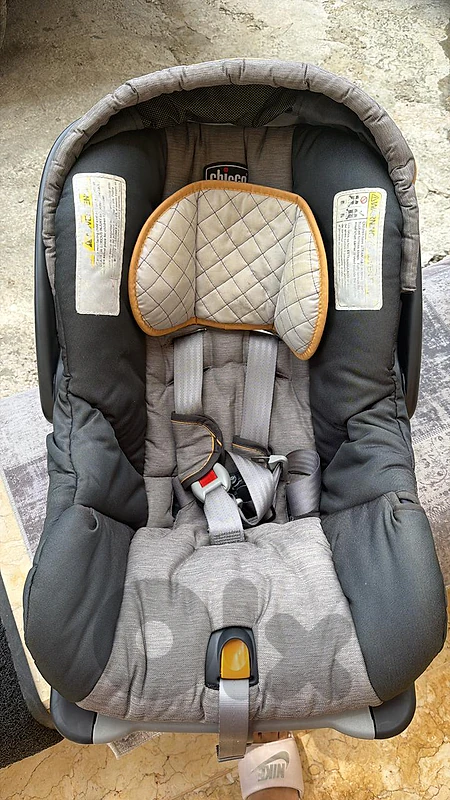 chicco car seat first age
