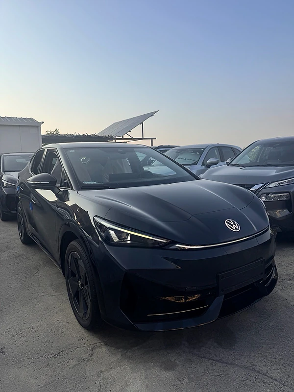 Volkswagen ID UNYX Pro 2024 with warranty