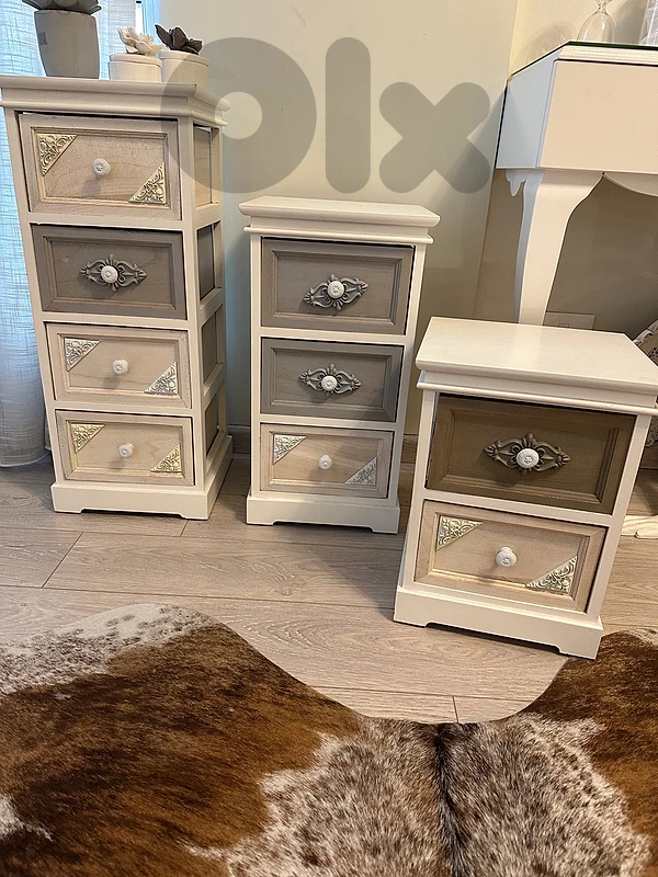 3 wooden cabinets