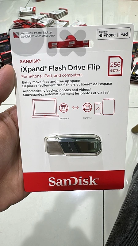 SanDisk ixpand Flash Drive Flip for iPhone 256gb