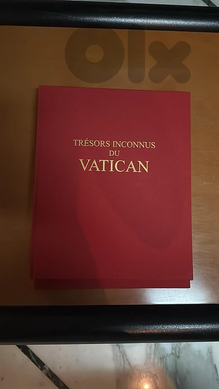 "Trésors Inconnus du Vatican" Fine Art Hardcover / Slipcased Volume