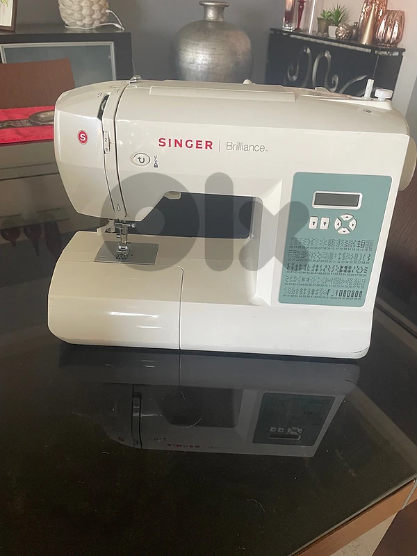 Singer Brillance