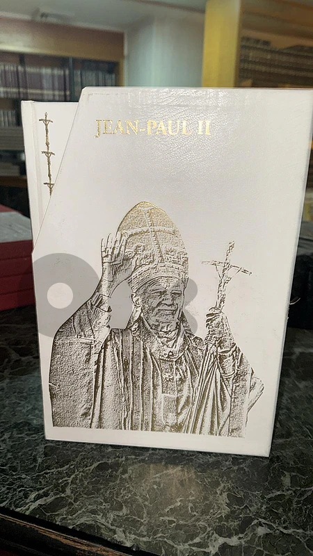 "JEAN-PAUL II" Commemorative Hardcover Book in Original Slipcase