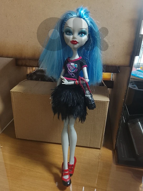 monster high dolls