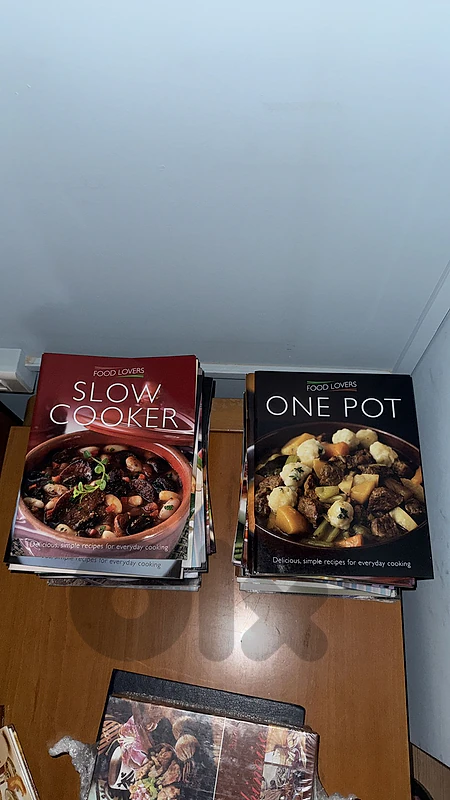 Food Lovers" Recipe Book Stacks (Slow Cooker & One Pot Collections)